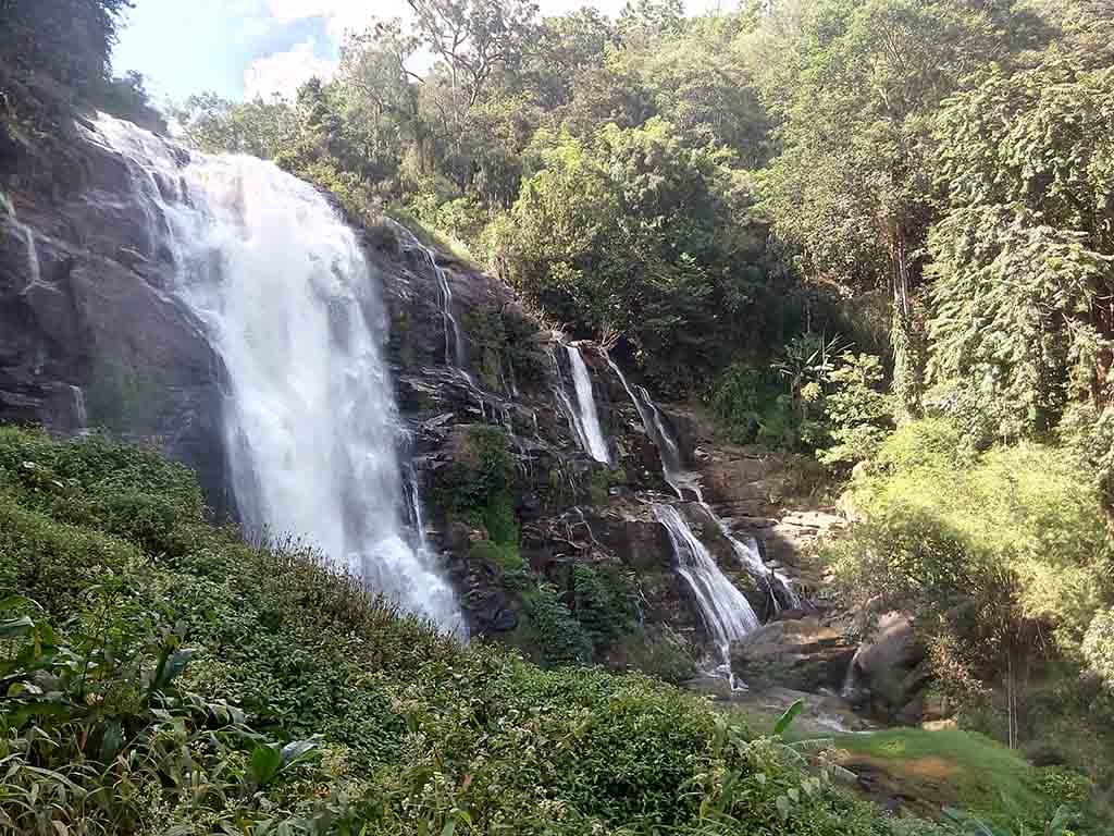 Chiang Mai, Doi Inthanon - Mae Ya Waterfall