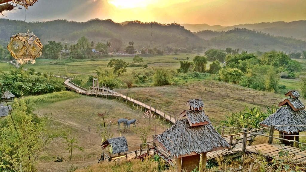 Chiang Mai - Mae Hong Son - Tong Pae bridge