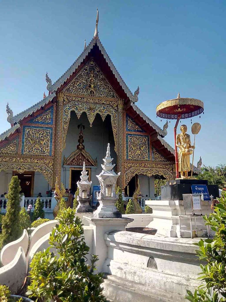 chiang mai, wat phra singh - main temple front view