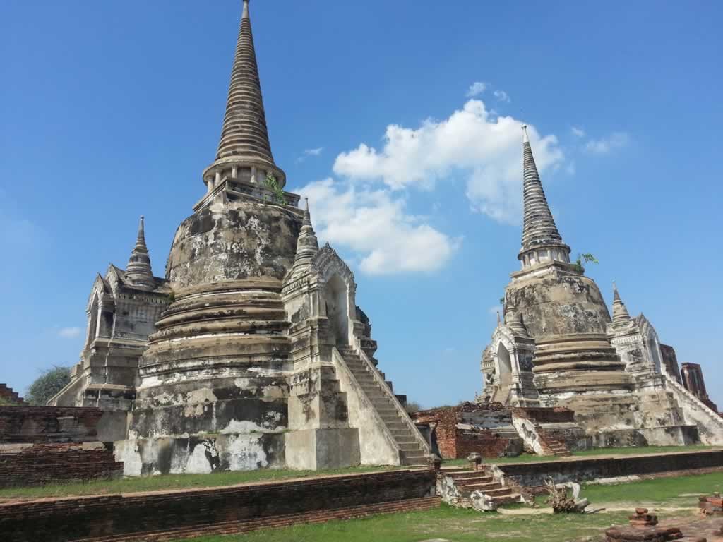 Ayutthaya Tours - Visit at Historical Park