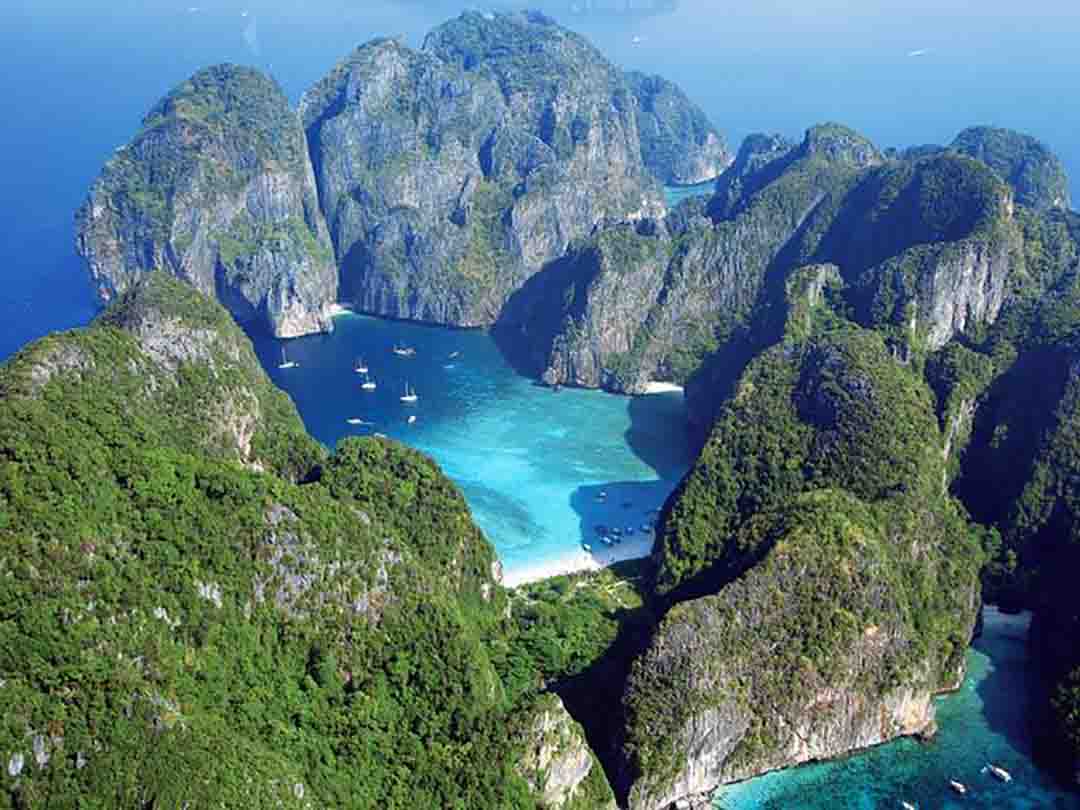 4 islands phi phi tour