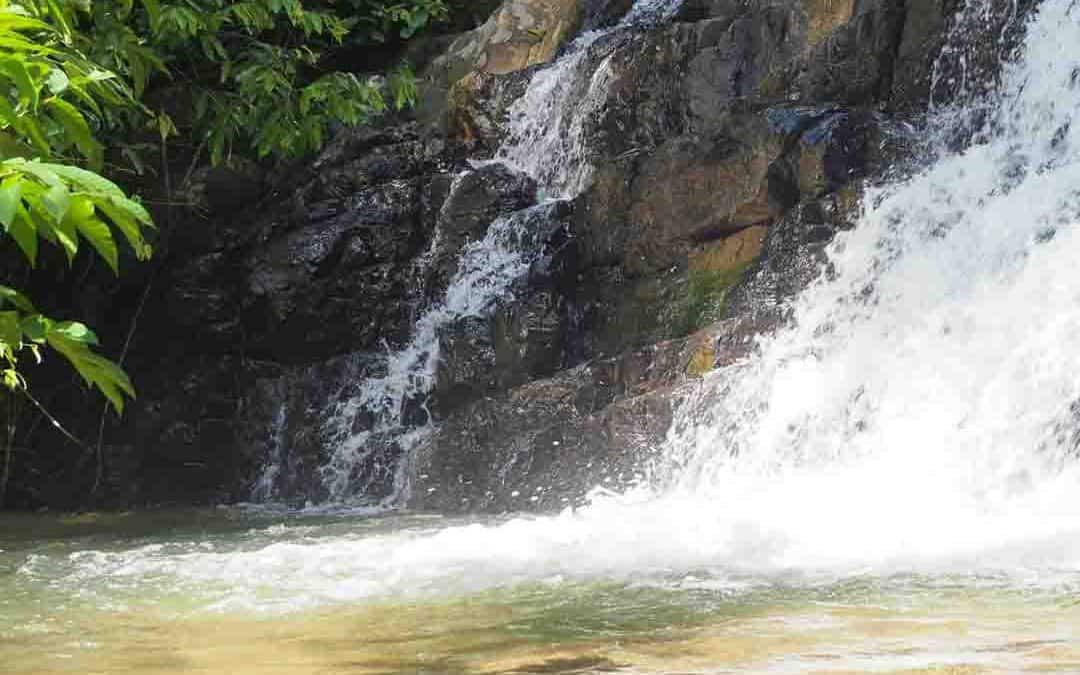 Huai Sa Da Waterfall